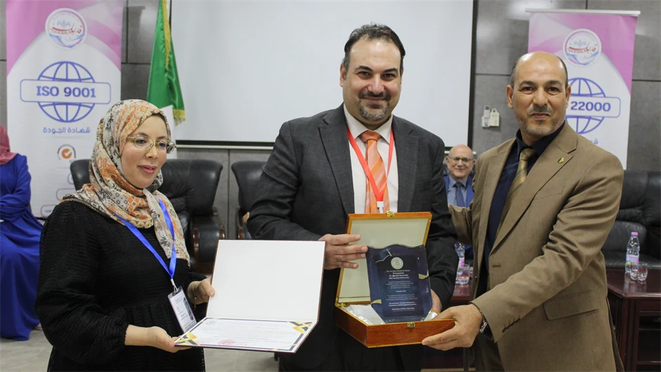 Mustafa Nourallah visiting the Conference on Artificial Intelligence in Business Administration