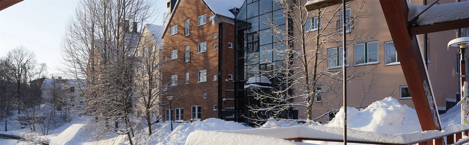 Exteriör Campus Sundsvall, vinterbild