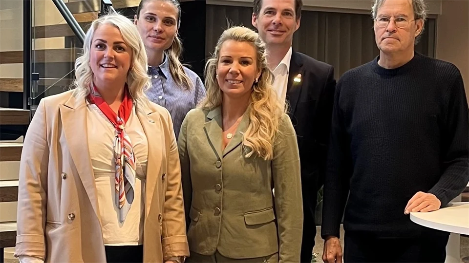 lunchsamtal med representanterna från Nordea: Sofie Hallin, Malin Grönberg och Gustav Westberg samt Näringslivschef Oliva Åsberg och Peter Öhman från CER 