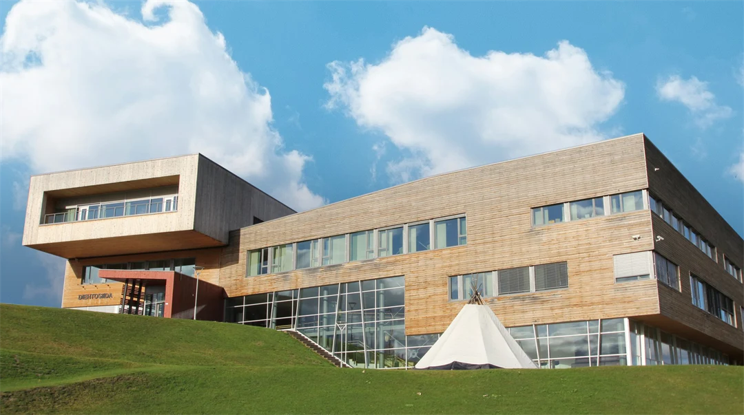 Träbyggnad i modern arkitektur