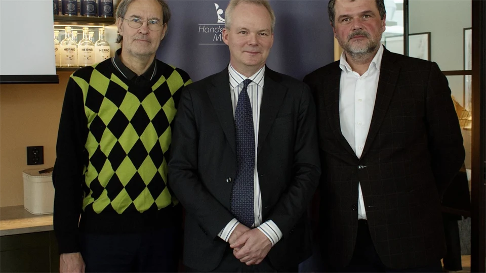 Vice riksbankschef Per Jansson gästade Hernö Gin Hotell i Härnösand när CER och Handelskammaren bjöd in till fuktostsamtal.