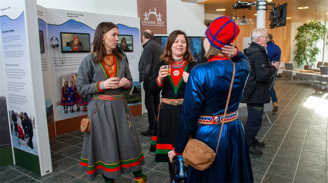 Three women in South Saami dress.