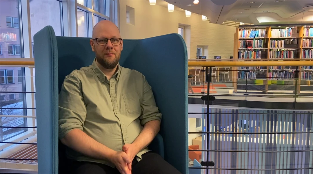 Robin Zetterberg berättar om gruppkontraktet.