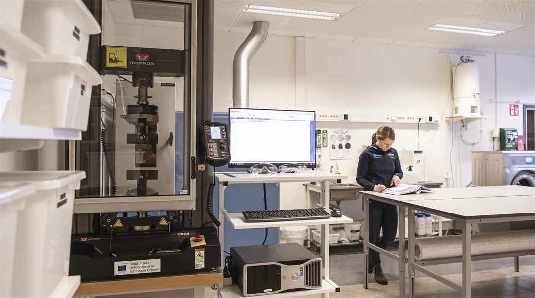 Materialprovningslabbet på Sports Tech Research Centre
