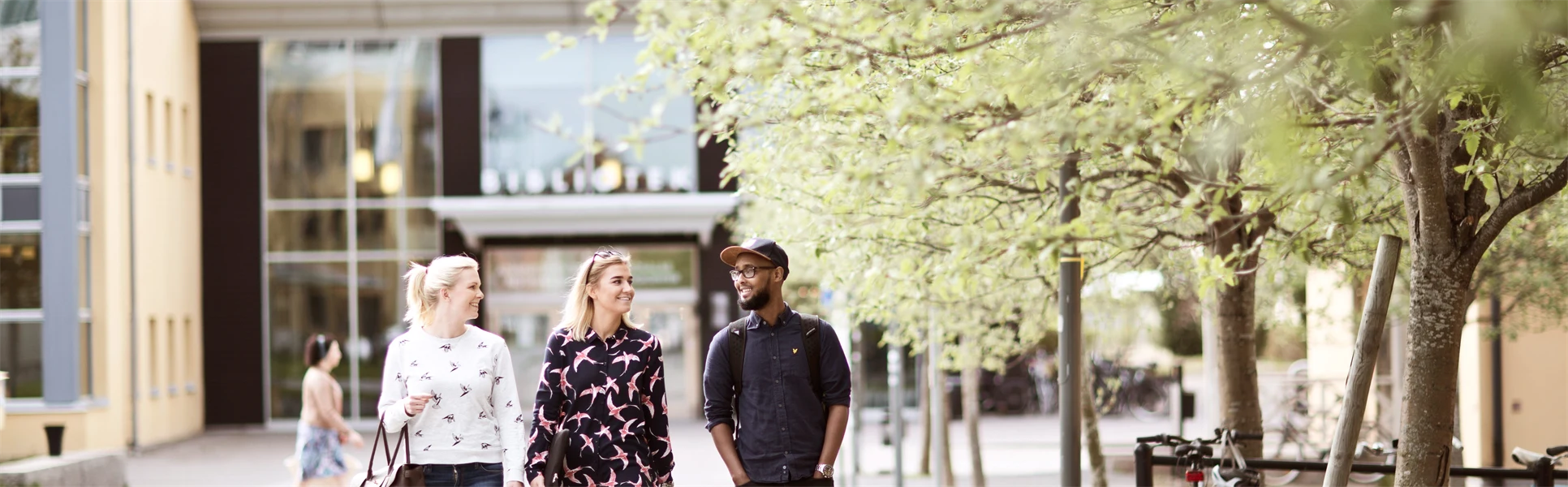 Studenter, utomhus, Östersund