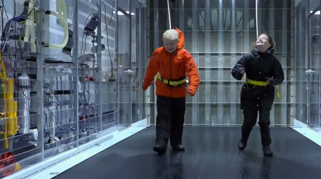 Vilma och Ludvig besöker Sports Tech