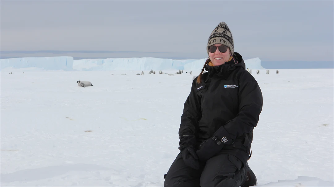 Forskaren Katrin Lindbäck på Antarktis