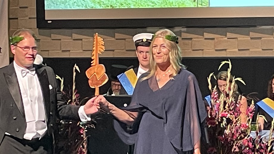 Lottie Jangdal, doktor i medie- och kommunikationsvetenskap och forskare vid Demicom tillsammans med Dan Bylund.