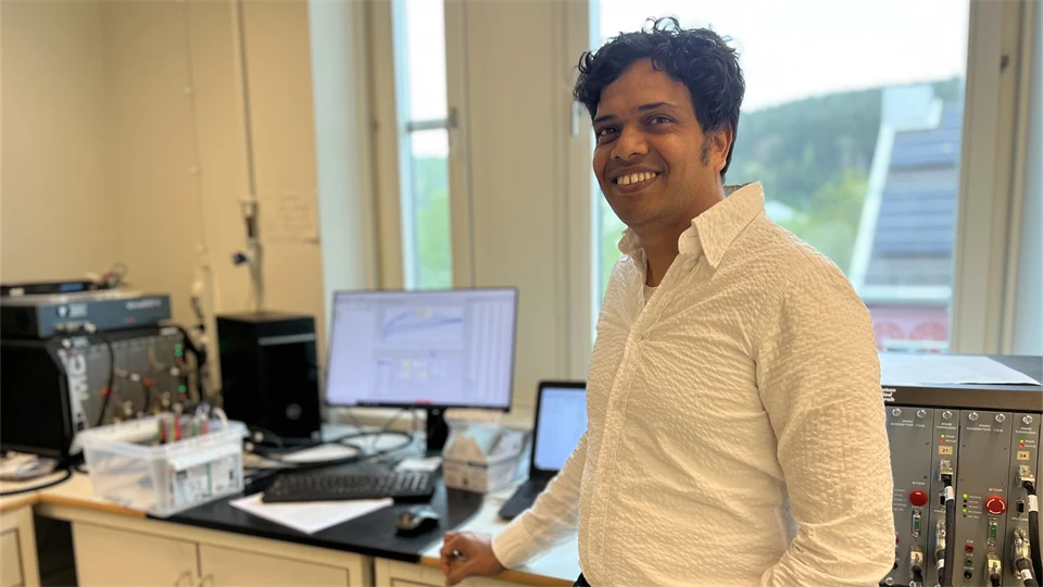 Profilbild på Rohan Patil i laboratorium
