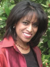 Porträttbild på en kvinna.