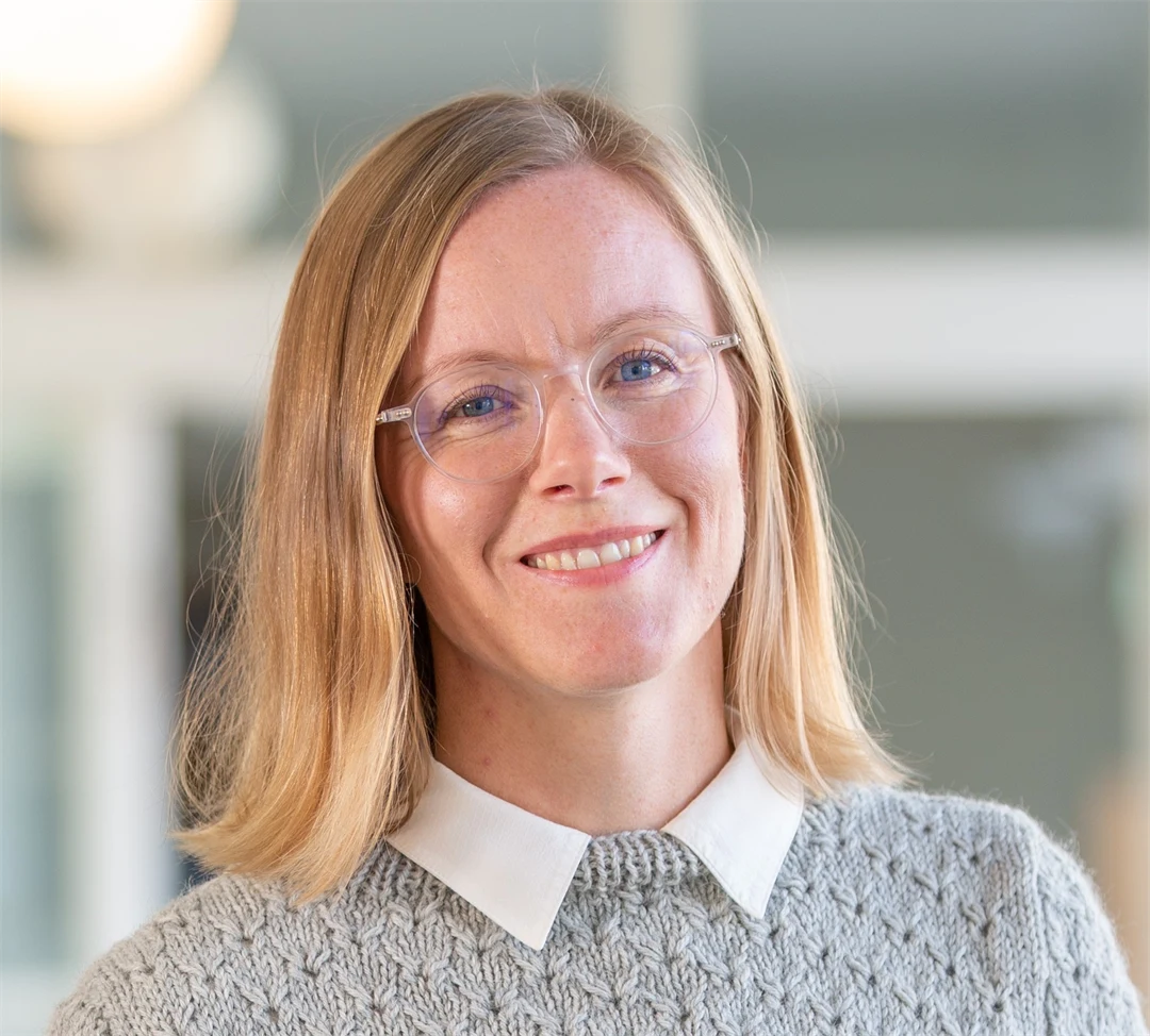 Porträttbild på en kvinna