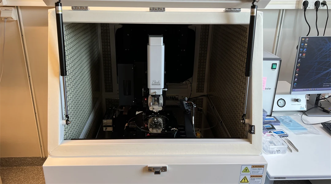 Advanced equipment in a lab.