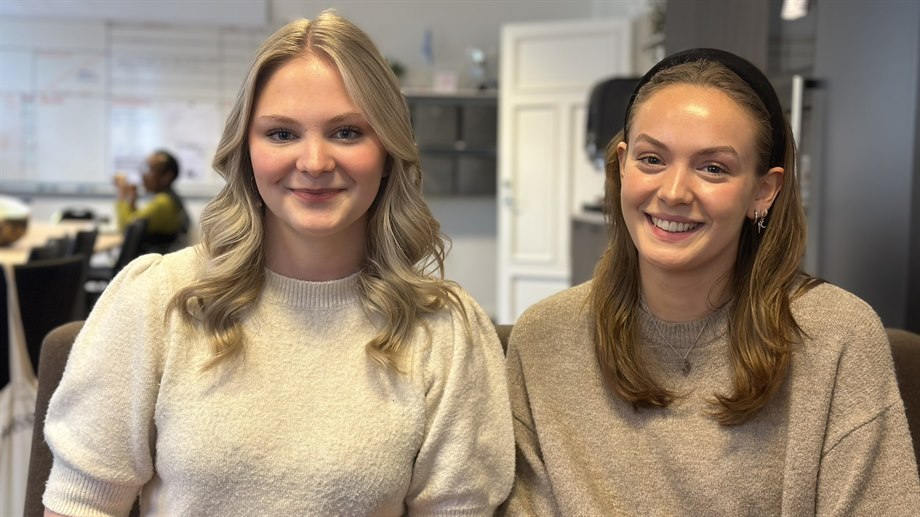 Elsa Larsson-Taylor och Alicia Lundgren, Naturvetenskapsprogrammet, Klara gymnasium. ymnasium