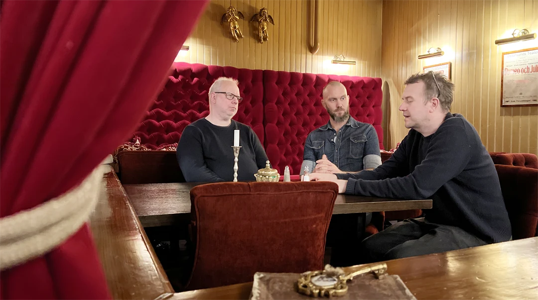 Tre forskare i Gamla teaterns lokaler i Östersund