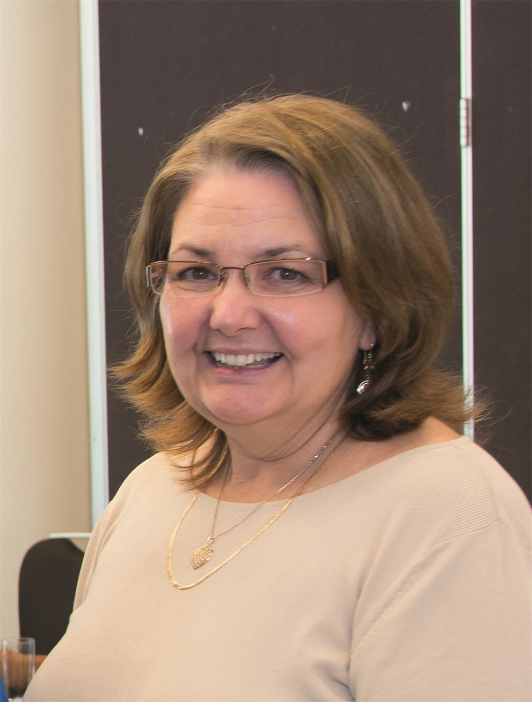 Porträttbild på en kvinna.