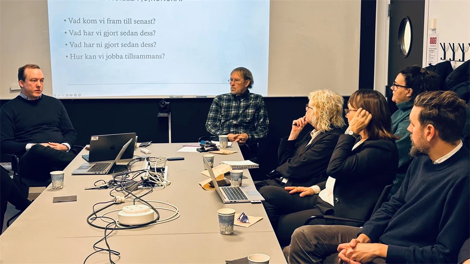 Deltagare vid CERs forskningsforum om ungas finanisella förmåga 30 januari