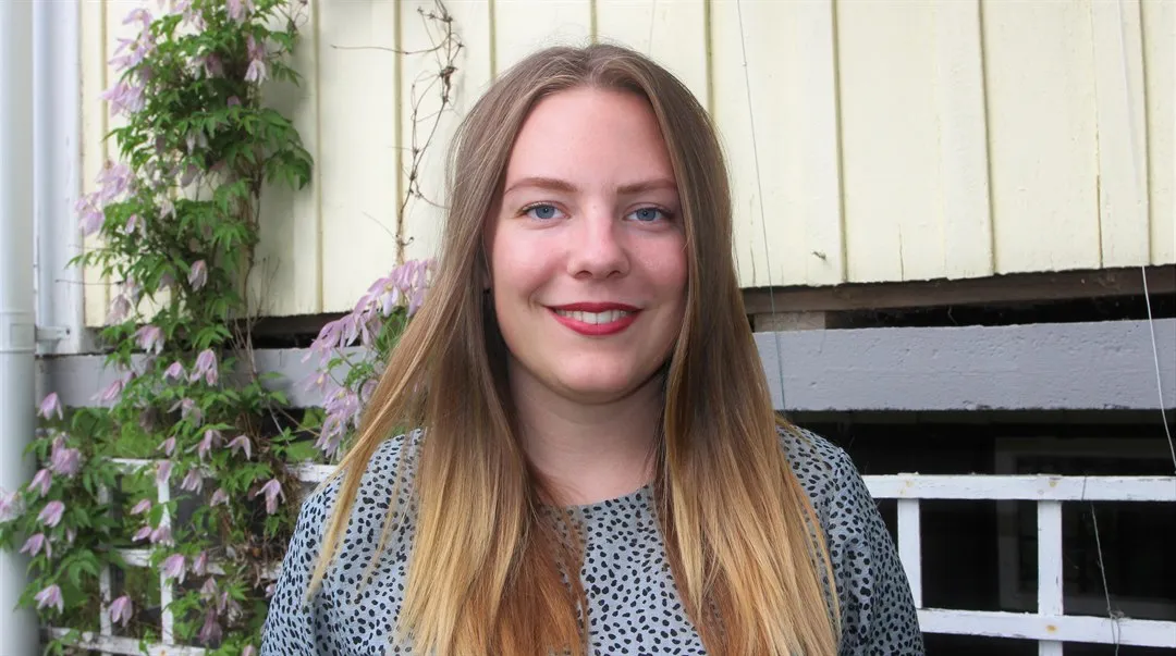 Porträttbild utomhus på Bodil Strömqvist, programstdent student, Energiingenjör