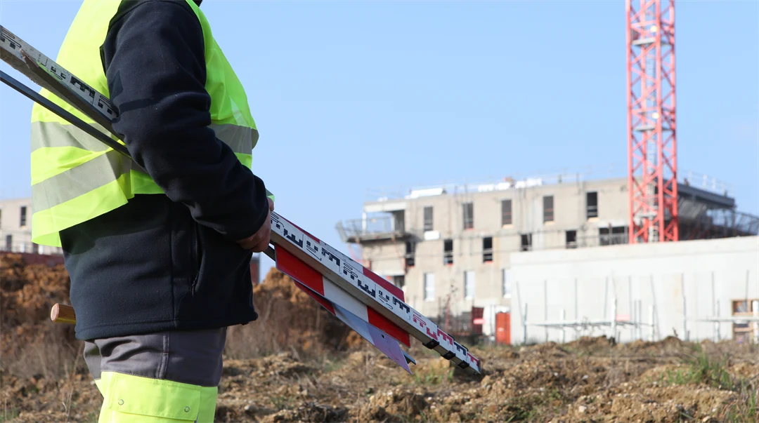 Byggarbetare vid bygge