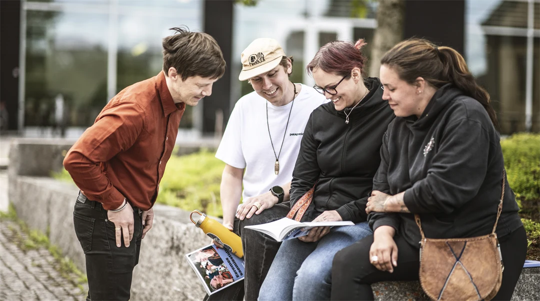Studenter på Campus.