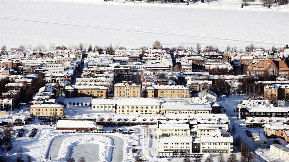 Ovalen med staden