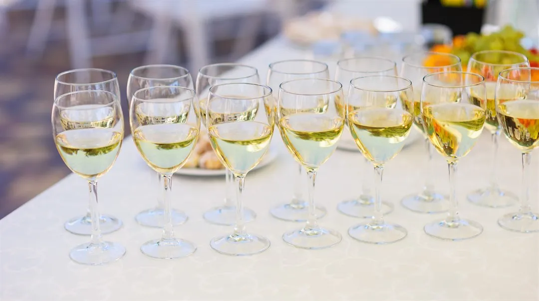 Mingel champagne fest