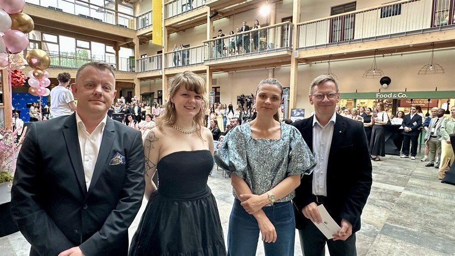 Talarna för dagen: Niklas Fagerholm, lektor, Anitra Gudmarsdotter, Studentkåren ordförnade, Olivia ÅSberg, näringslivschef Sundsvall kommun och Anders Fällström, Mittuniversitetets rektor.  