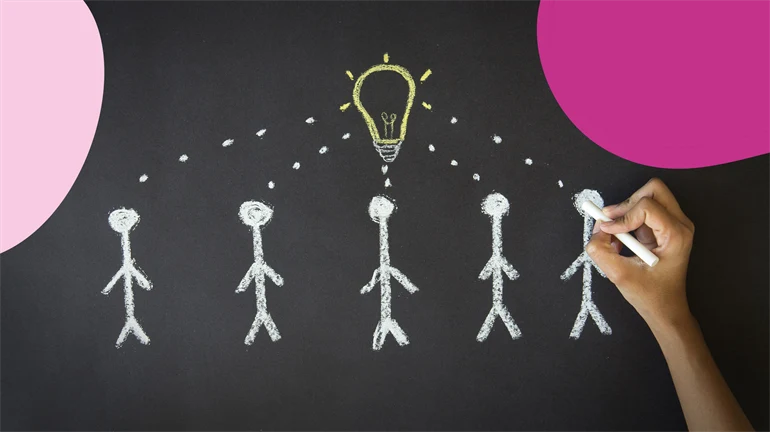 Handritade streckgubbar och en glödlampa