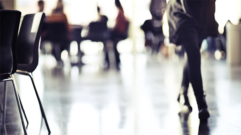 På väg till grupparbete 