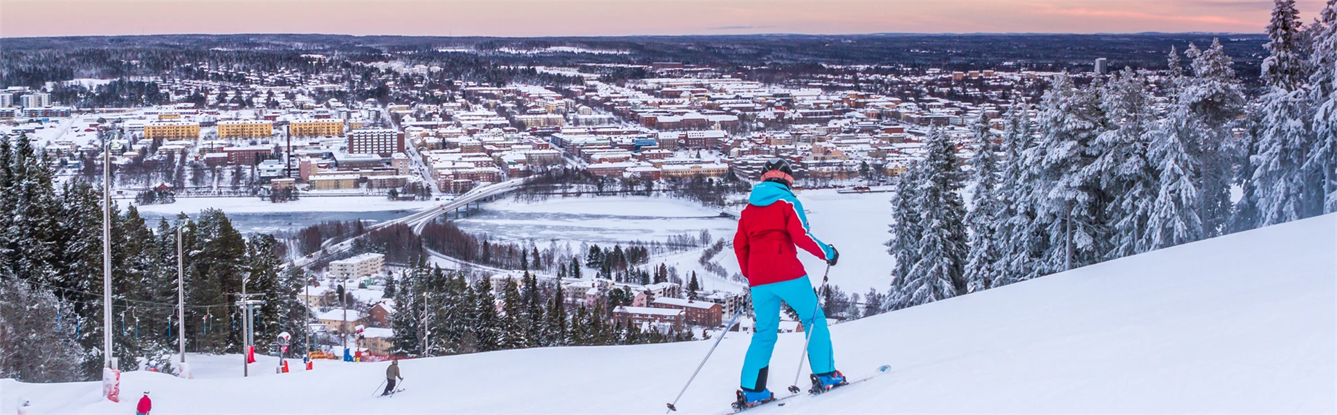 A boy skiing in Östersund