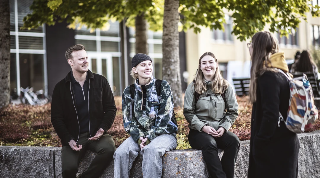 Four students outside Campus Östersund