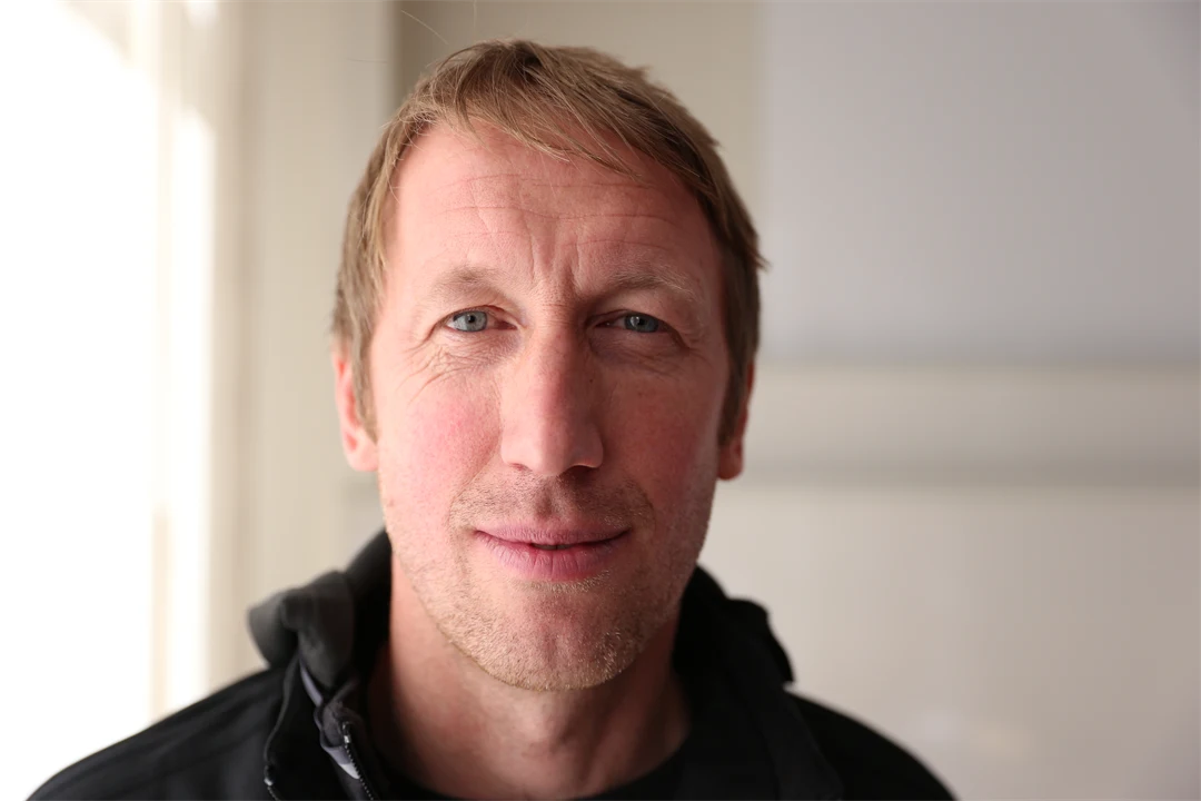 Porträttbild på en man.