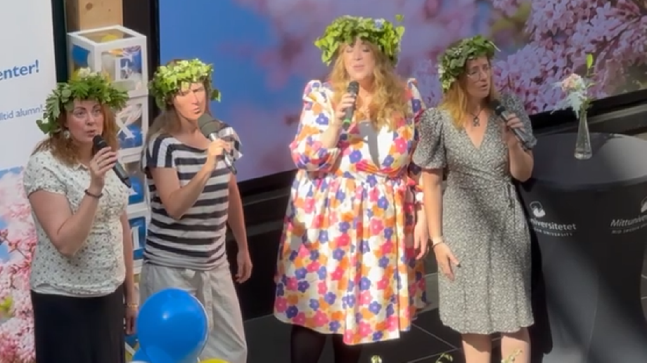 Yrväder sjunger på avslutningen 2024.