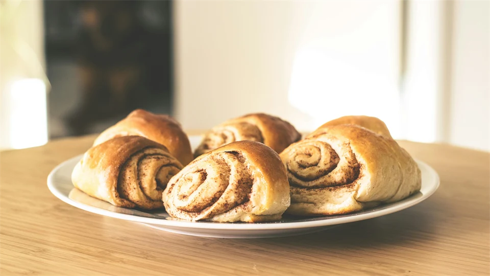 Cinnamon buns