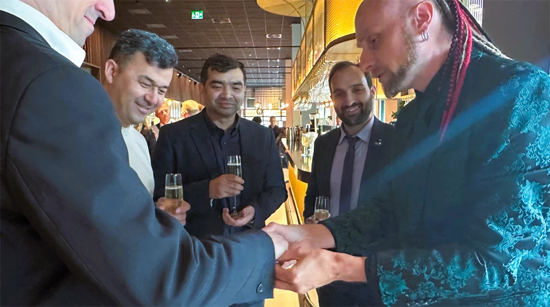 CER Fintech symposium gala middag med trolleri