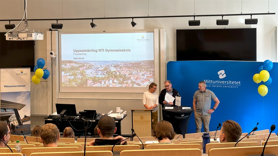 Prisutdelning för NTI gymnasiet