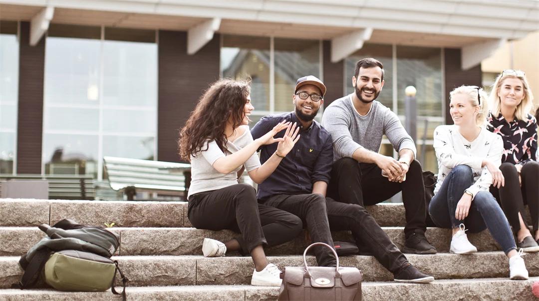 Studenter, utomhus, Östersund